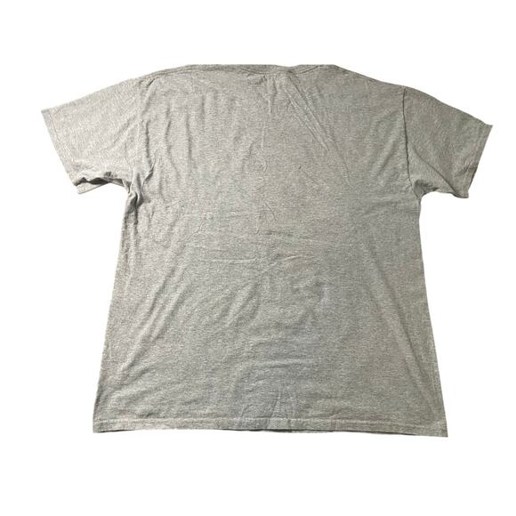 Disney Vintage Mickey Mouse Graphic Tee - Size XL ** - Picture 2 of 5